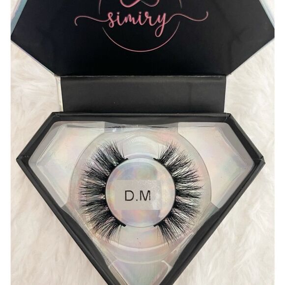 D.M Faux Mink Eye Lashes - Picture 1 of 4